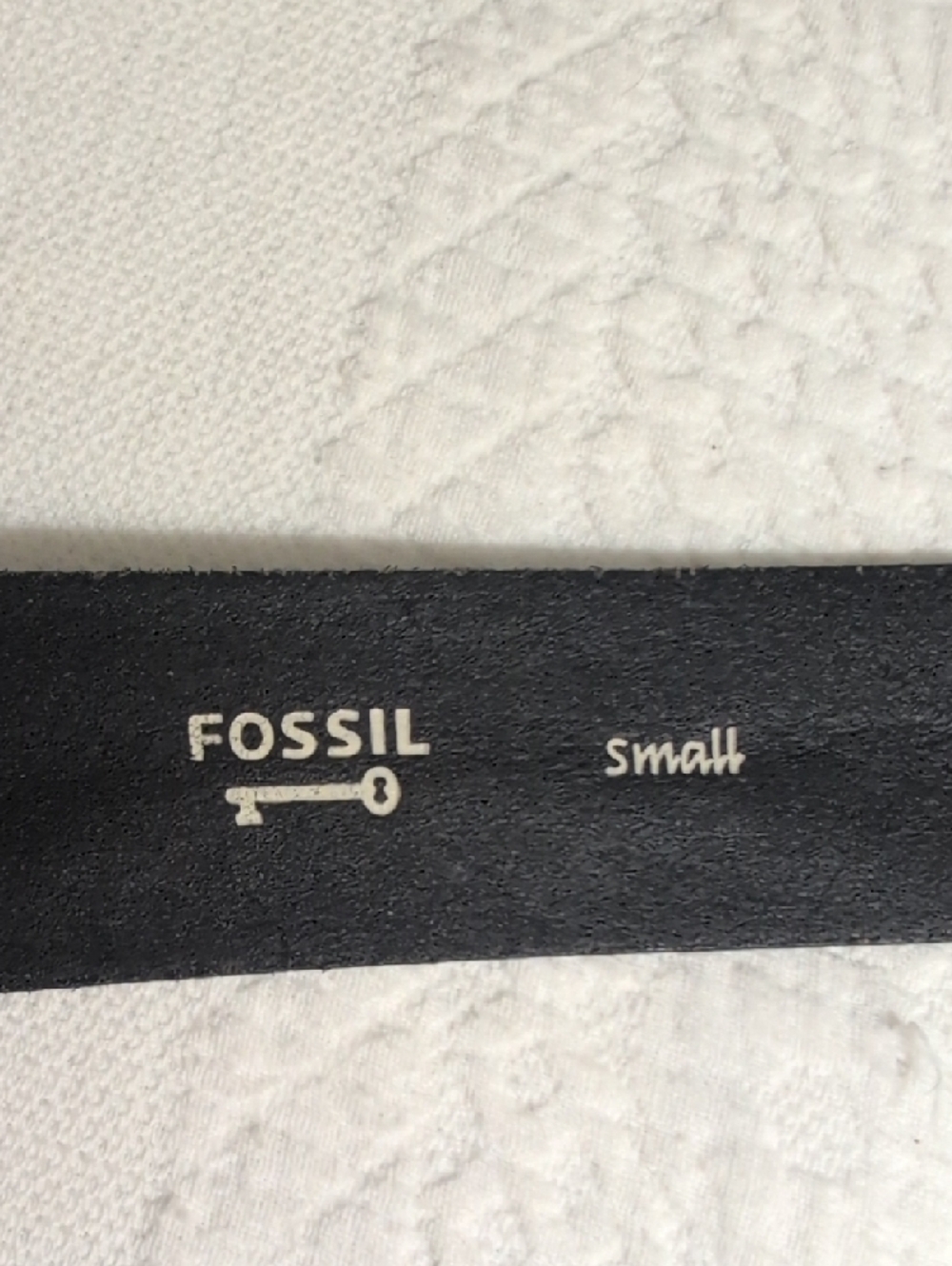 Fossil Black Leather Belt with Decorative Antique Silver Buckle - Picture 5 of 9